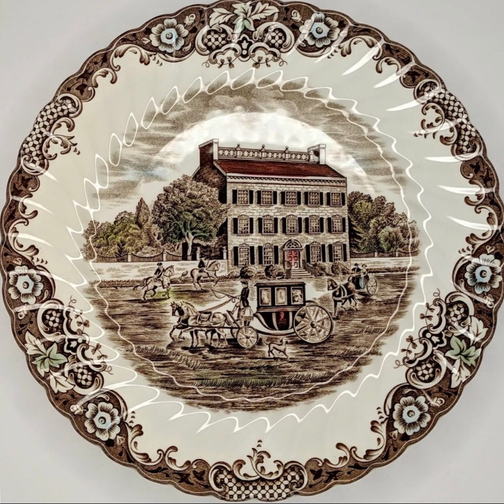 Heritage Hall Plate 9 3/4” Georgian Dinner England